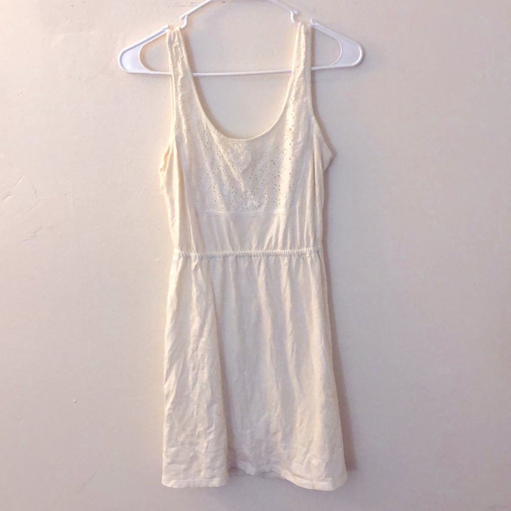 Kirra White Dress with open back size M
